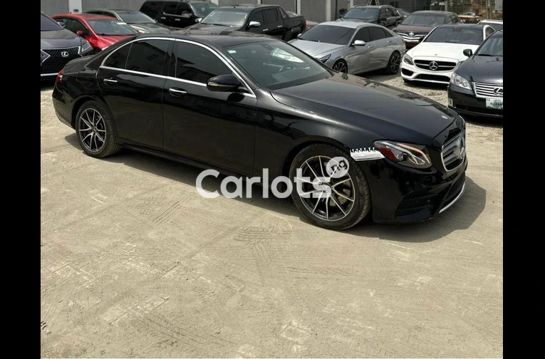 2017 MERCEDES BENZ E300 FULL OPTION - 2/7
