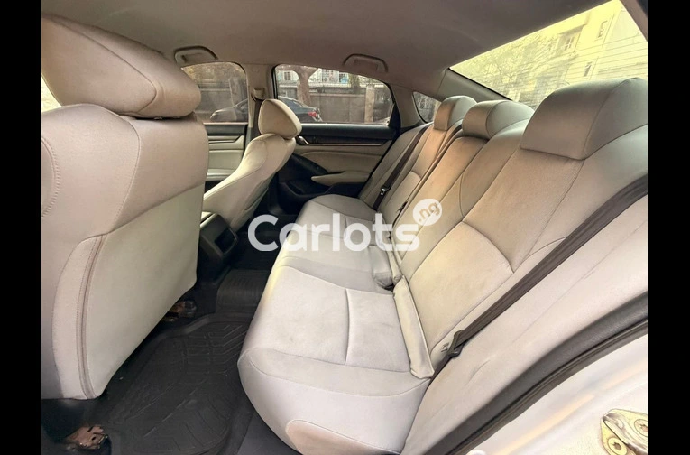 2019 HONDA ACCORD - 3/7