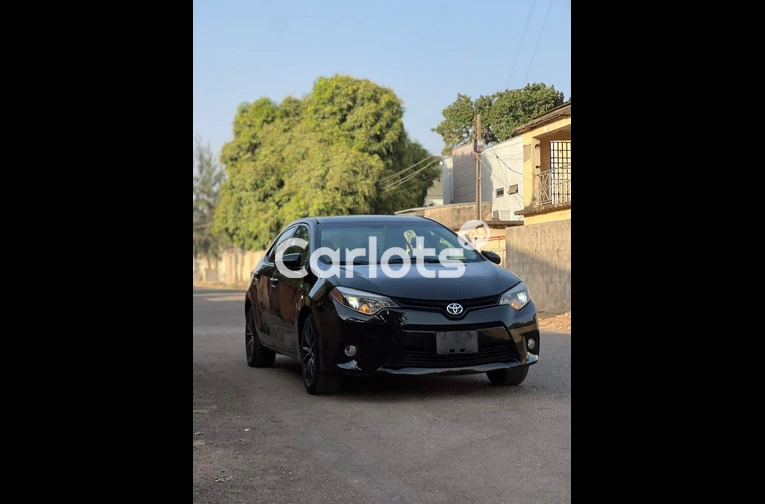 2015 TOYOTA COROLLA for sale in Kaduna, Kaduna - thumbnail 3