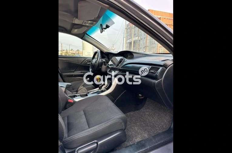 2017 UPGRADED HONDA ACCORD for sale in Kaduna, Kaduna - thumbnail 2