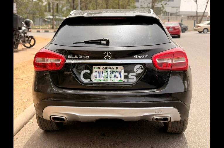 2015 MERCEDES GLA250 - 7/7