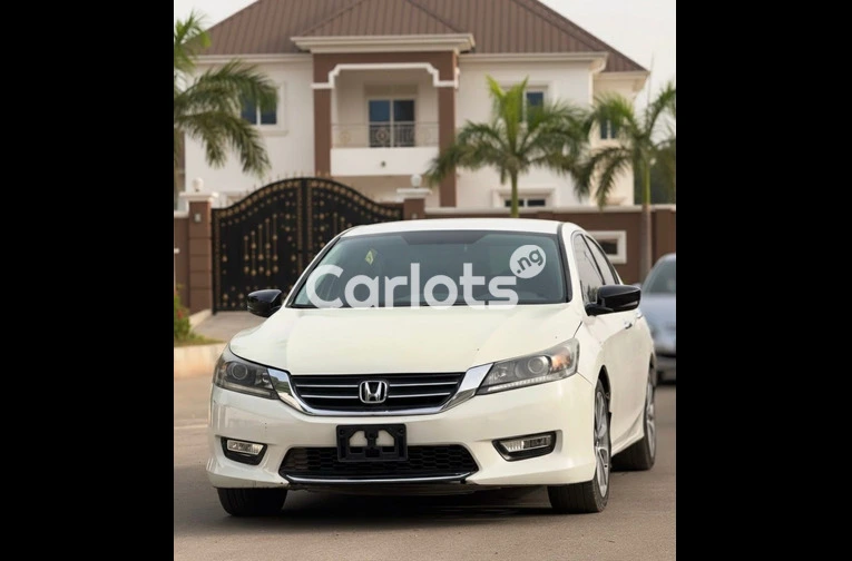 Nigerian Used 2013 HONDA ACCORD SPORT for sale in Kaduna - photo 3 of 7