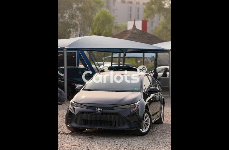 2020 TOYOTA COROLLA LE - 1/7