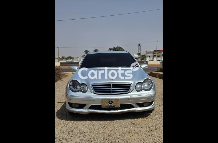 Nigerian Used 2007 MERCEDES BENZ C230 for sale in Kaduna - thumbnail 2