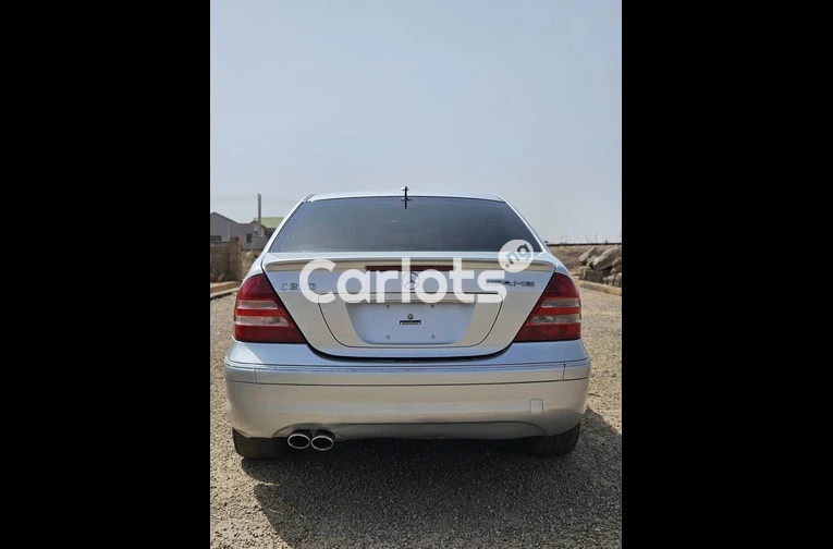 Nigerian Used 2007 MERCEDES BENZ C230 for sale in Kaduna - thumbnail 7