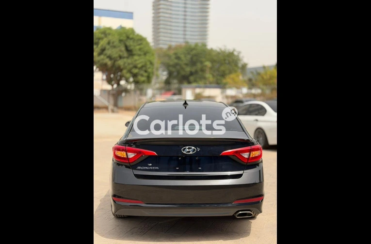 Foreign used 2015 Hyundai Sonata with custom duty - 1/7