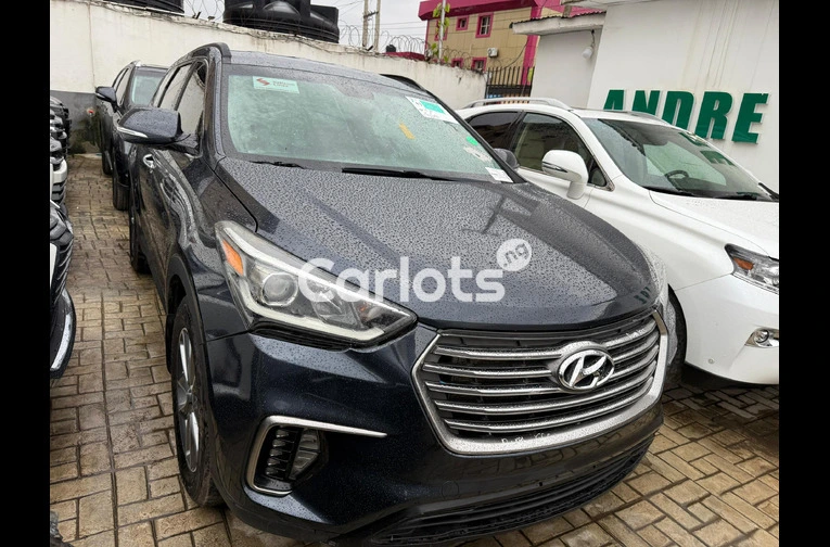 HYUNDAI SANTA FE 2018