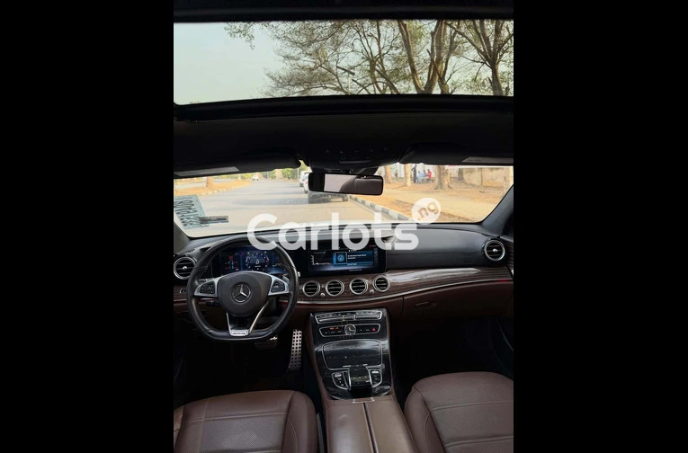Foreign Used 2017 Mercedes-Benz E43 AMG for sale in Asokoro, FCT - thumbnail 4