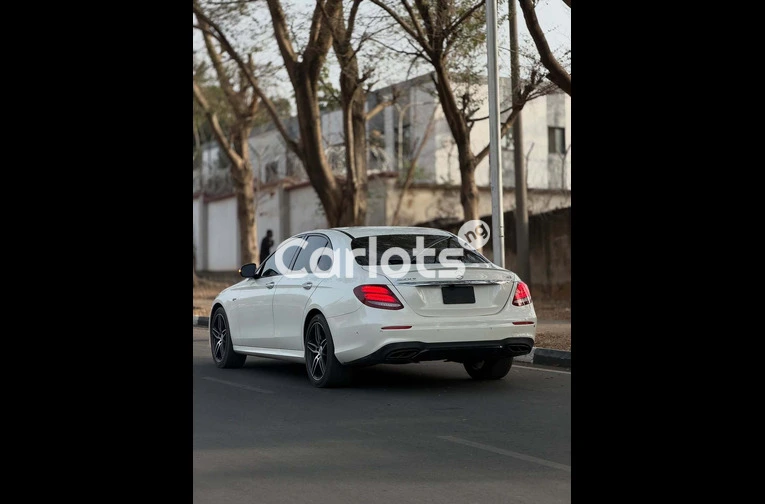 Foreign Used 2017 Mercedes-Benz E43 AMG for sale in Asokoro, FCT - thumbnail 7