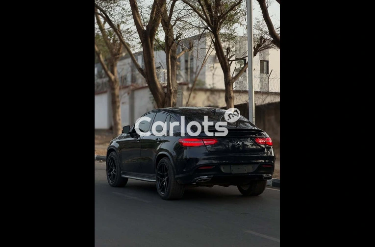 Foreign Used 2017 Mercedes-Benz GLE43 AMG for sale in Asokoro, FCT - thumbnail 7