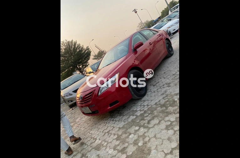 Very clean Registered 2008 Toyota Camry - 1/7