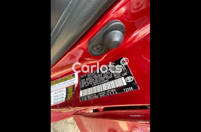 Foreign used 2013 Toyota Camry SE for sale in Abuja, FCT - photo 5 of 7