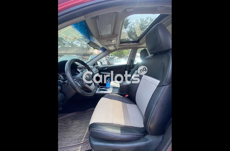 Foreign used 2013 Toyota Camry SE for sale in Abuja, FCT - thumbnail 6