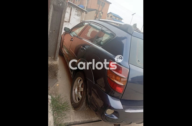 Nigerian Used 2004 Pontiac Vibe for sale in Egbeda, Lagos - thumbnail 5