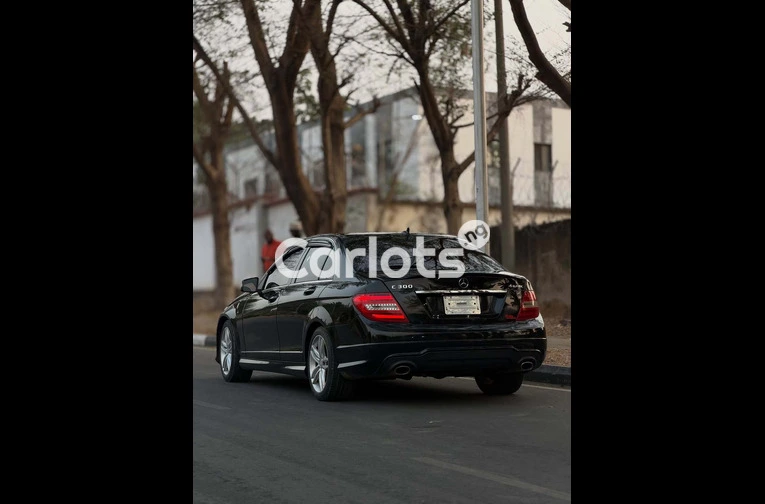 2013 Mercedes Benz C300 Foreign Used for sale in Asokoro, FCT - thumbnail 7