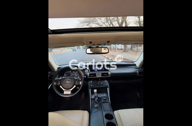 2014 Lexus IS250 Foreign Used for sale in Asokoro, FCT - photo 4 of 7