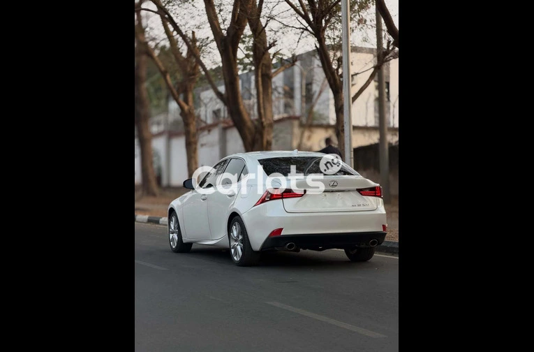2014 Lexus IS250 Foreign Used for sale in Asokoro, FCT - thumbnail 7