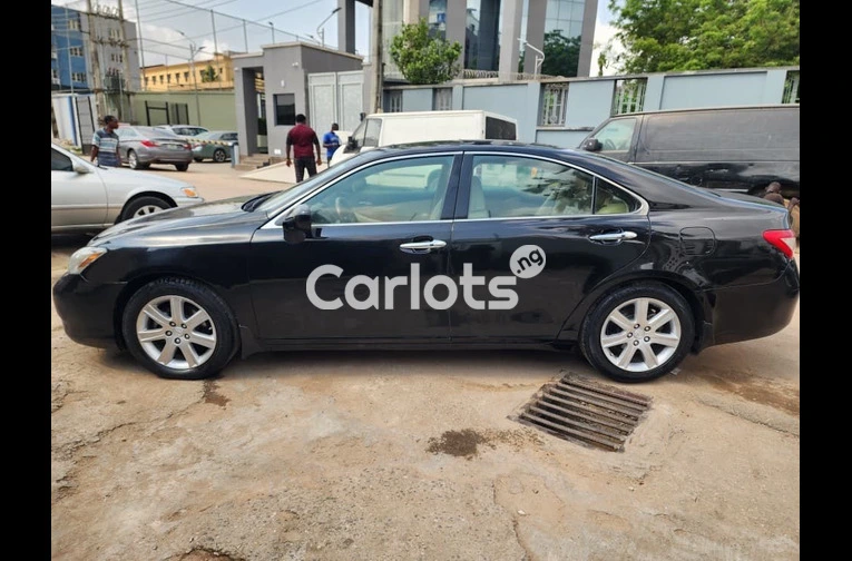 Nigerian Used CLEAN FIRST BODY 2008 LEXUS ES350 FULL OPTION for sale in Ikeja, Lagos - photo 6 of 7