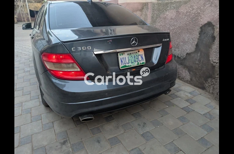 2011 Mercedes Benz C300 for sale in Kano, Kano - photo 7 of 7