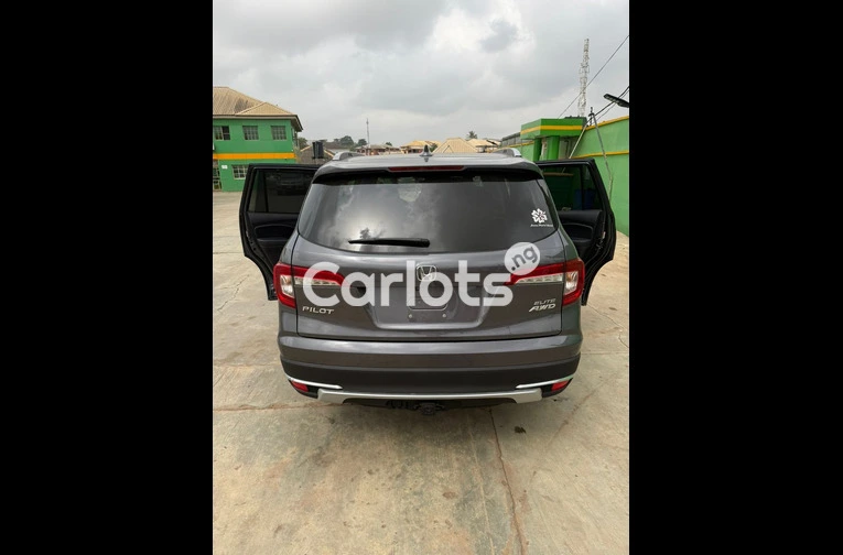 2019 Honda Pilot Elite AWD Foreign used - 4/7