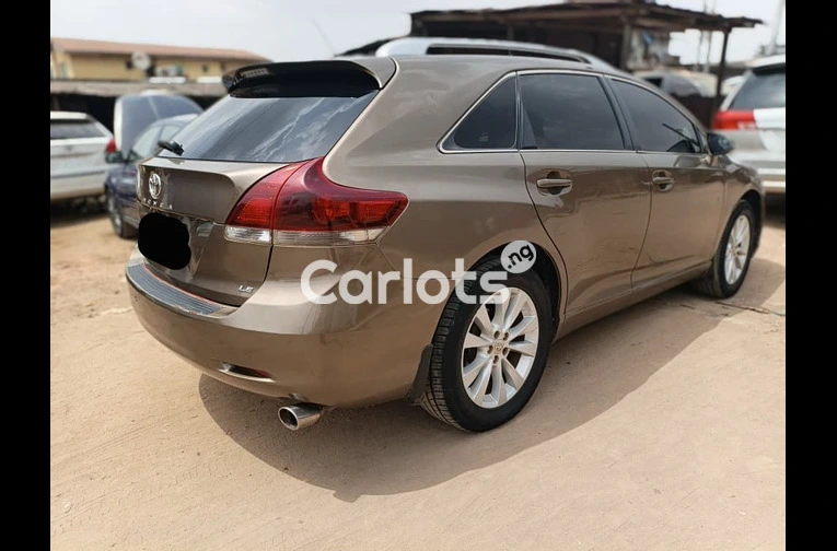 Nigerian Used 2013 TOYOTA VENZA LE 4CYL for sale in Lagos - photo 7 of 7