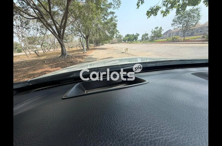 2016 MERCEDES BENZ C300 FULL OPTION for sale in Abuja, FCT - thumbnail 4
