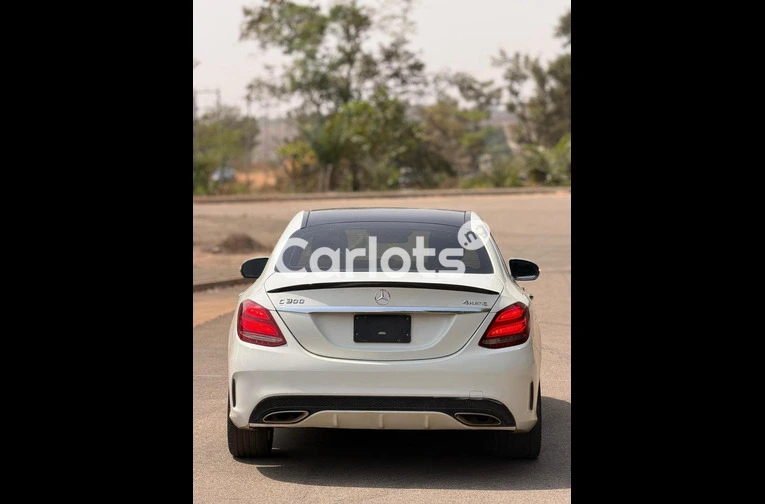 2016 MERCEDES BENZ C300 FULL OPTION for sale in Abuja, FCT - thumbnail 7