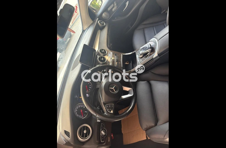 2016 Mercedes Benz GLC 300 Foreign used Accident free for sale in Lekki, Lagos