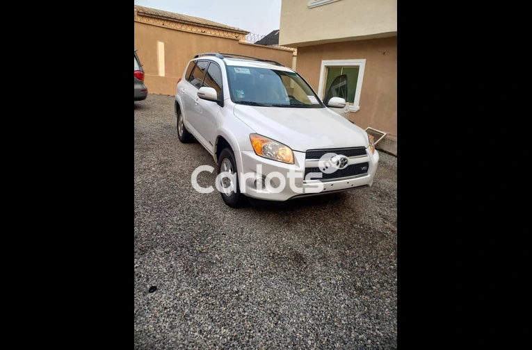 FOREIGN USED 2010 TOYOTA RAV4 LIMITED V6 for sale in Lagos, Lagos - photo 6 of 7