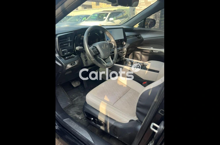 Foreign used 2023 Lexus RX350 Premium - 2