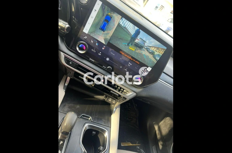 Foreign used 2023 Lexus RX350 Premium for sale in Oshodi, Lagos - photo 3 of 7