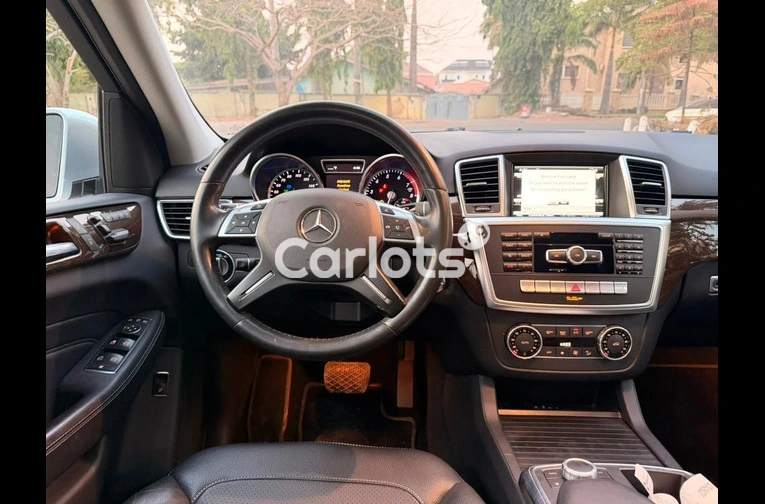 2015 MERCEDES ML350 - 5/7