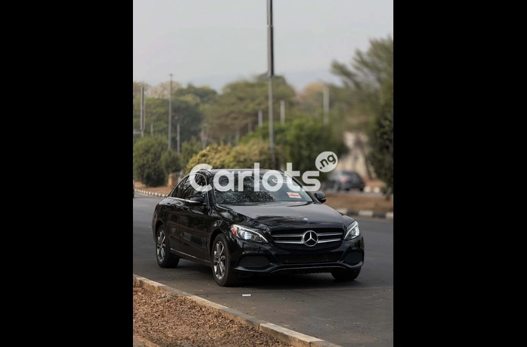 2015 Mercedes-Benz C300 - 3/7