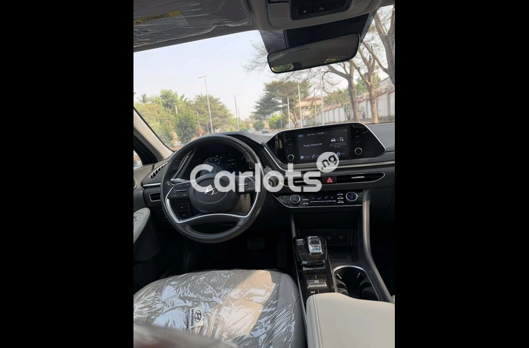 Foreign Used 2022 Hyundai Sonata for sale in Asokoro, Abuja - thumbnail 4