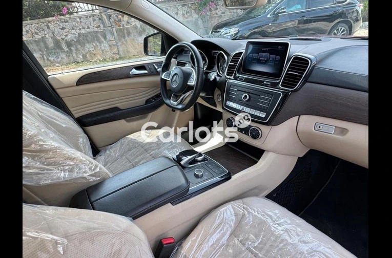 FOREIGN USED 2016 MERCEDES BENZ GLE450 AMG for sale in Lagos - photo 3 of 7