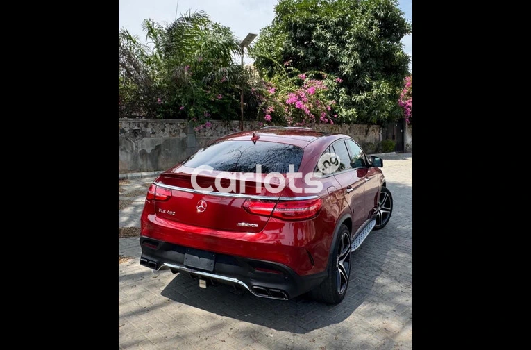 FOREIGN USED 2016 MERCEDES BENZ GLE450 AMG for sale in Lagos - thumbnail 6