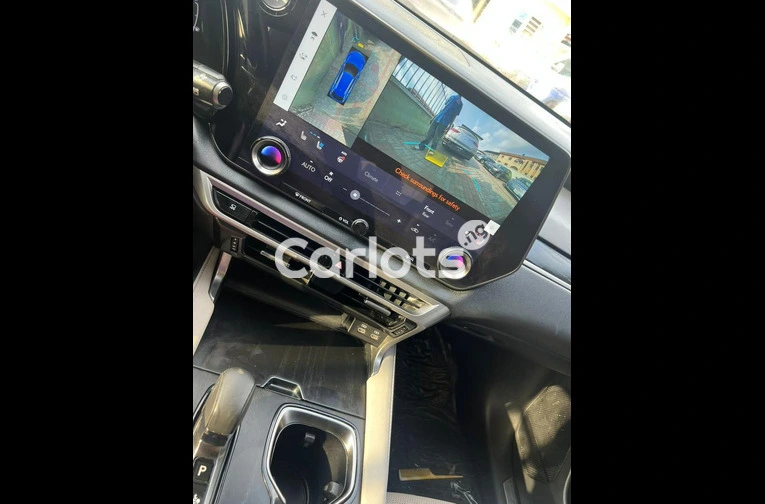 Foreign used 2023 Lexus RX350 Premium - 3