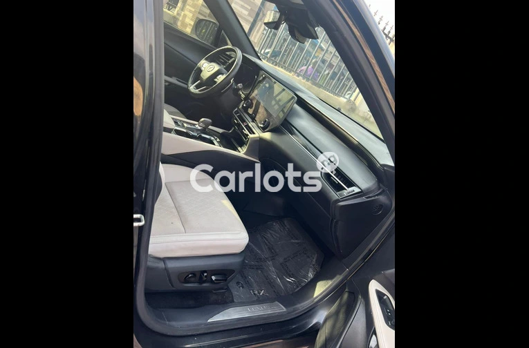Foreign used 2023 Lexus RX350 Premium for sale in Oshodi, Lagos - photo 5 of 7