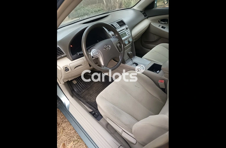 Foreign Used Accident Free Toyota Camry 2007 Model for sale in Bola, Oyo - photo 6 of 7
