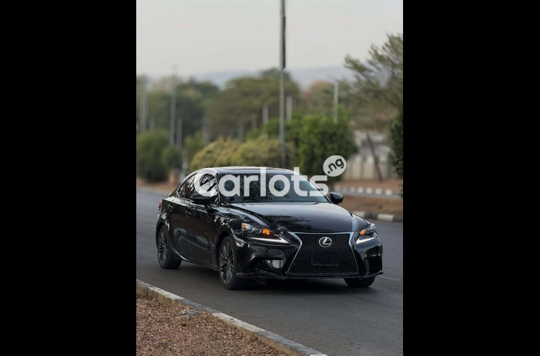 Foreign Used 2014 Lexus IS 250 for sale in Asokoro, Abuja - thumbnail 3