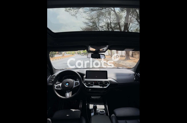 2023 BMW X3 xDrive 30i - 4/7