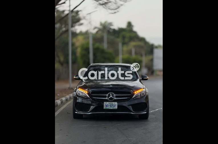 2016 Mercedes-Benz C400 - 2/7