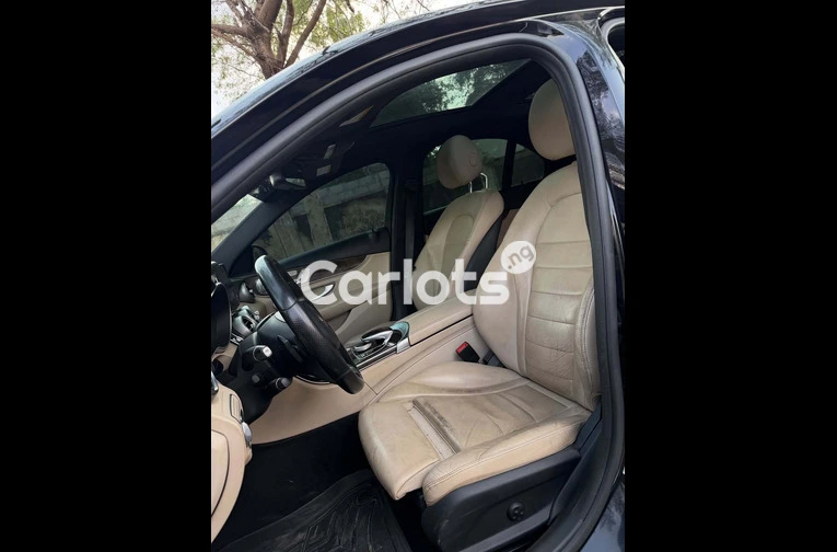 2016 Mercedes-Benz C400 - 5/7