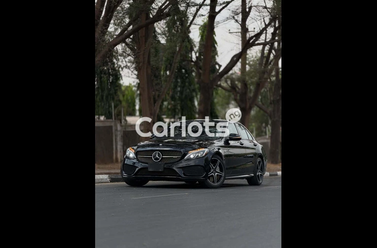 2017 Mercedes-Benz AMG C43 - 1/7