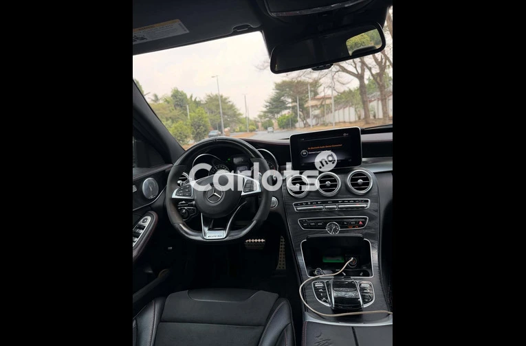 Foreign Used 2017 Mercedes-Benz AMG C43 for sale in Asokoro, FCT - photo 4 of 7