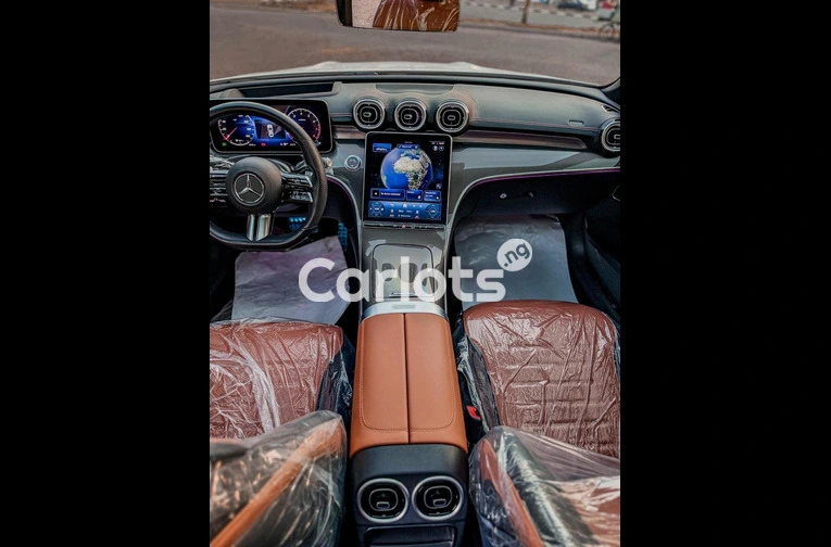 2023 MERCEDES BENZ C300 4MATIC for sale in Abuja, FCT - photo 4 of 7