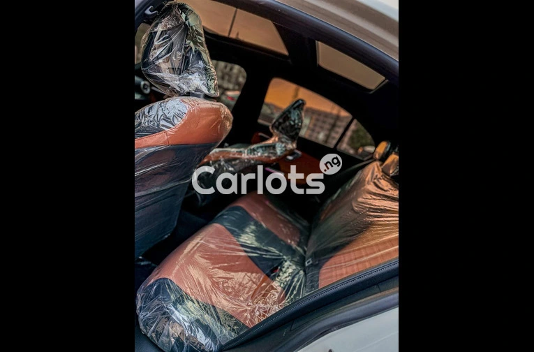 2023 MERCEDES BENZ C300 4MATIC for sale in Abuja, FCT - photo 5 of 7