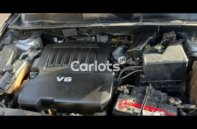 2008 TOYOTA RAV4 V6 - 7/7