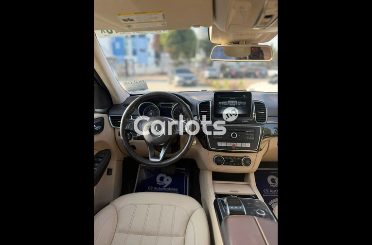 Foreign used Mercedes Benz GLE350 2017 model for sale in Abuja, FCT - photo 4 of 7