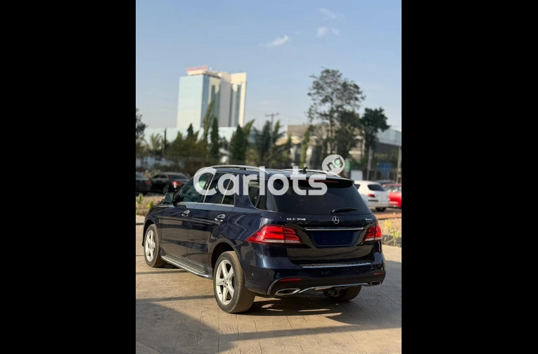 Foreign used Mercedes Benz GLE350 2017 model for sale in Abuja, FCT - photo 5 of 7